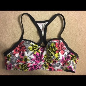 VS sport bra